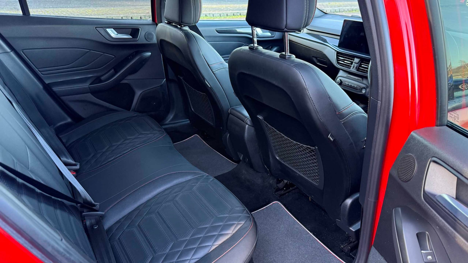 Used Ford Focus 2022 for sale - 76967899: Photo 15