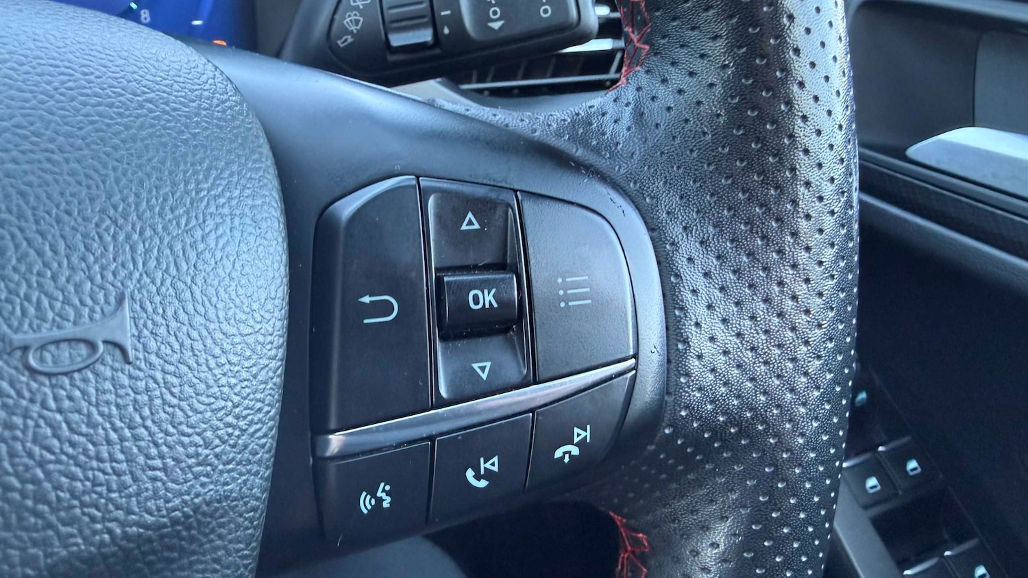 Used Ford Focus 2022 for sale - 76967899: Photo 23