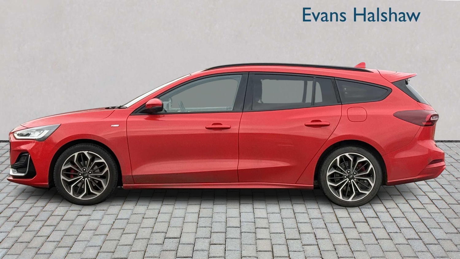 Used Ford Focus 2022 for sale - 76967899: Photo 6