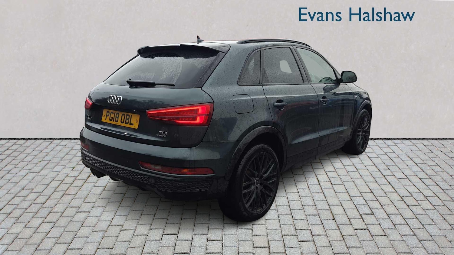 Used Audi Q3 2018 for sale - 77389946: Photo 3