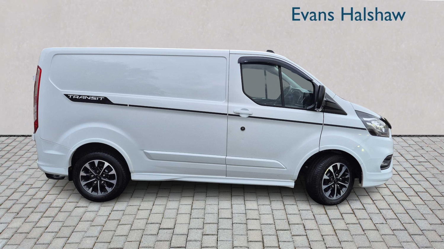 Used Ford Transit Custom 2019 for sale - 77281965: Photo 2