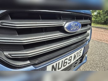 Used Ford Transit Custom 2019 for sale - 76488057: Photo
