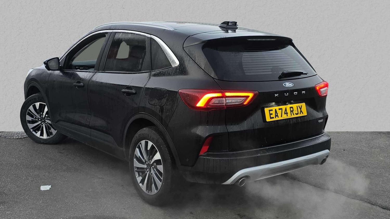Used Ford Kuga 2024 for sale - 76125972: Photo 2
