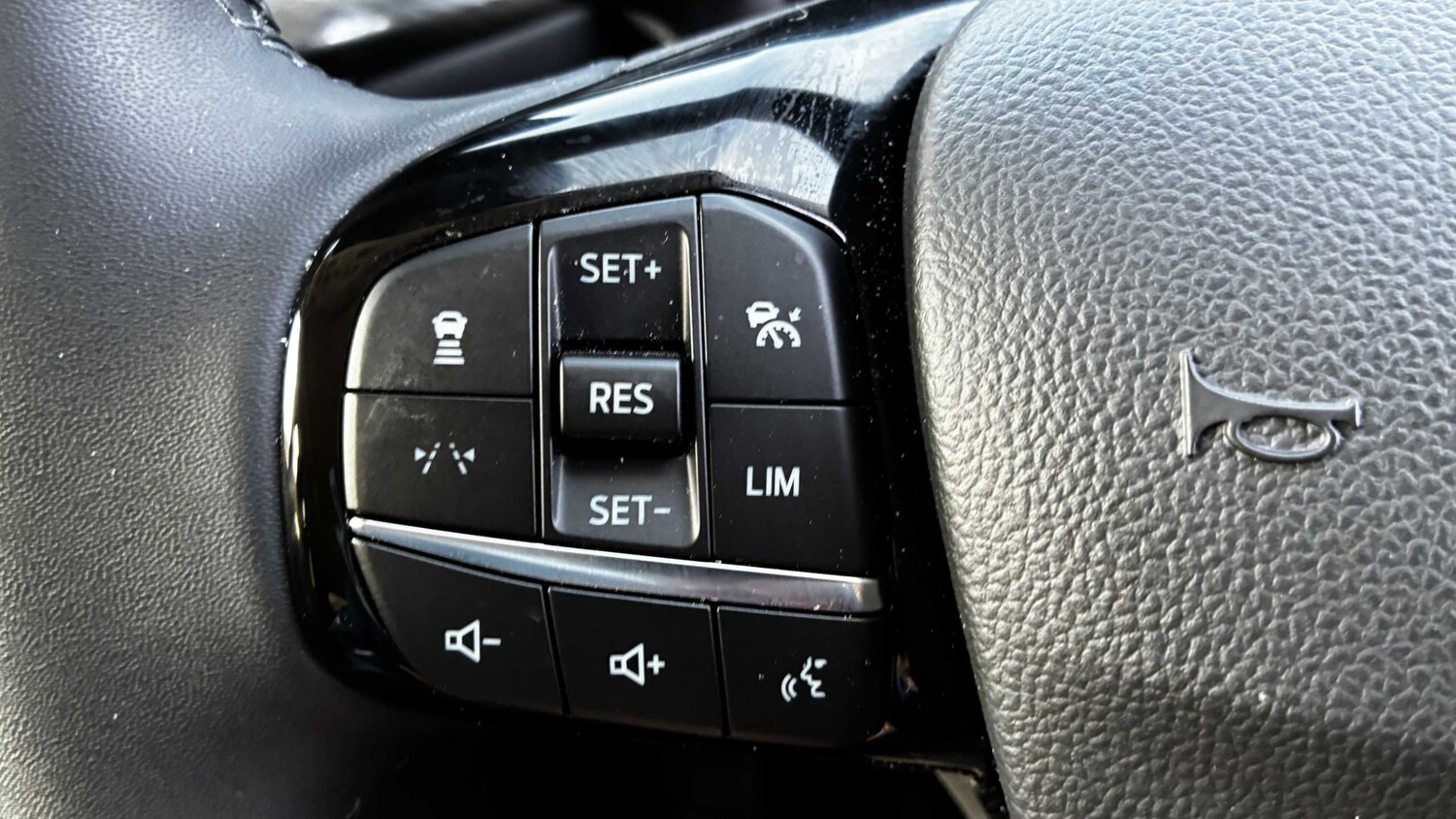 Used Ford Kuga 2024 for sale - 76125972: Photo 24