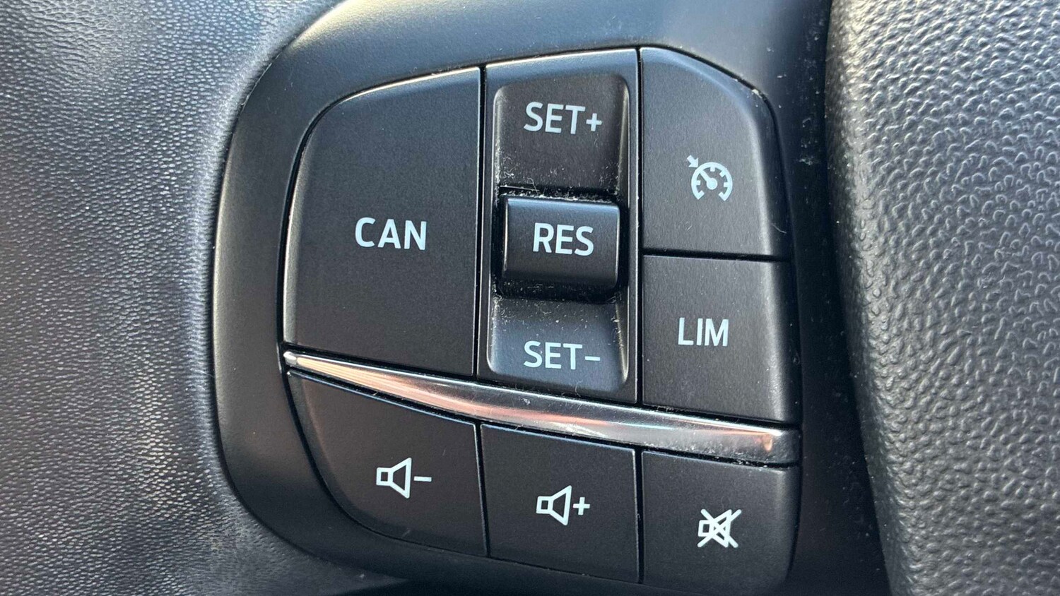 Used Ford Fiesta 2023 for sale - 78119102: Photo 24