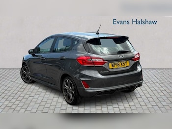 Used Ford Fiesta 2018 for sale - 79499673: Photo