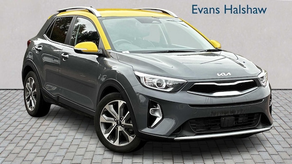 Used Kia Stonic 2023 for sale - 76262326: Photo 1