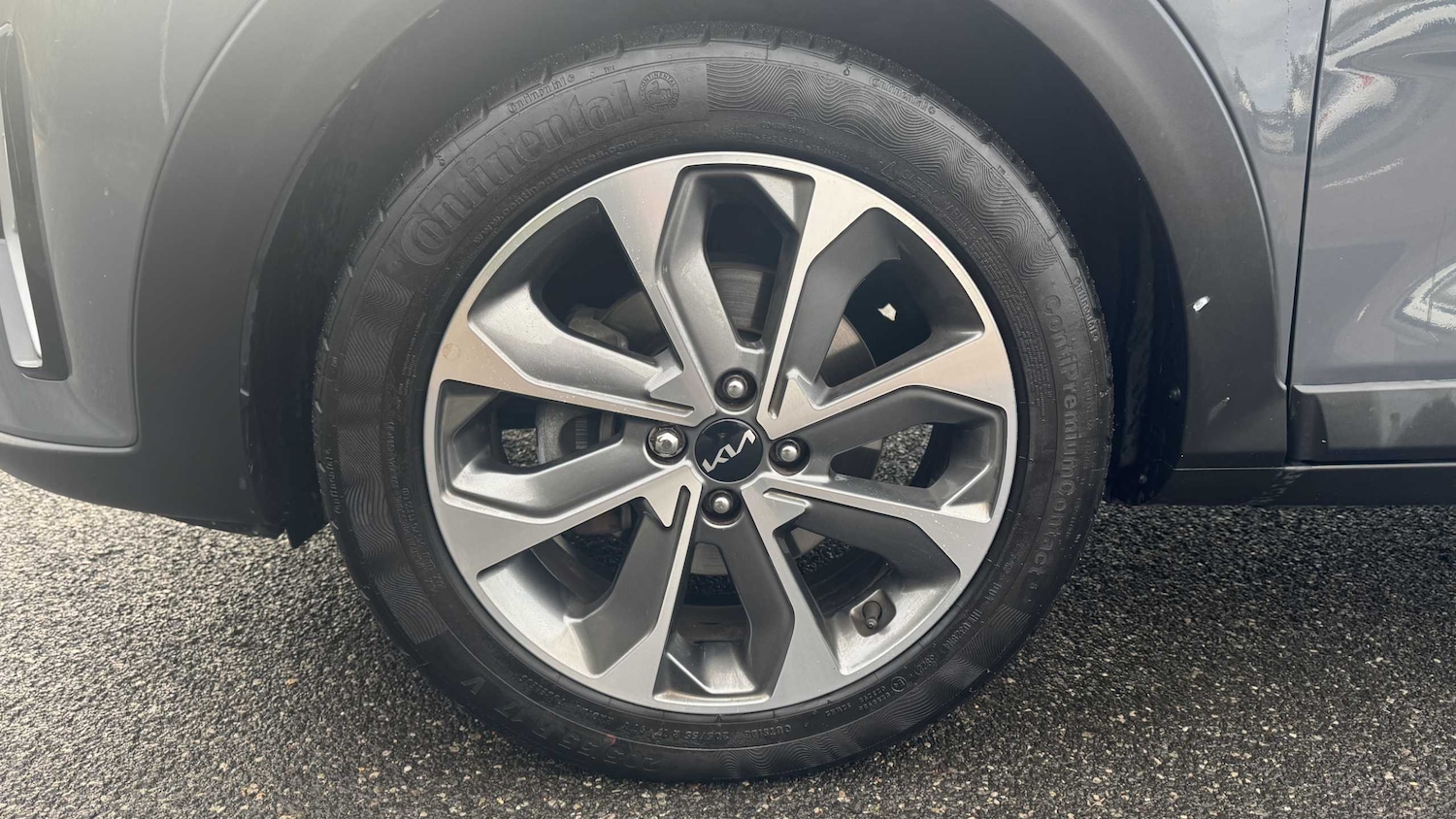 Used Kia Stonic 2023 for sale - 76262326: Photo 34