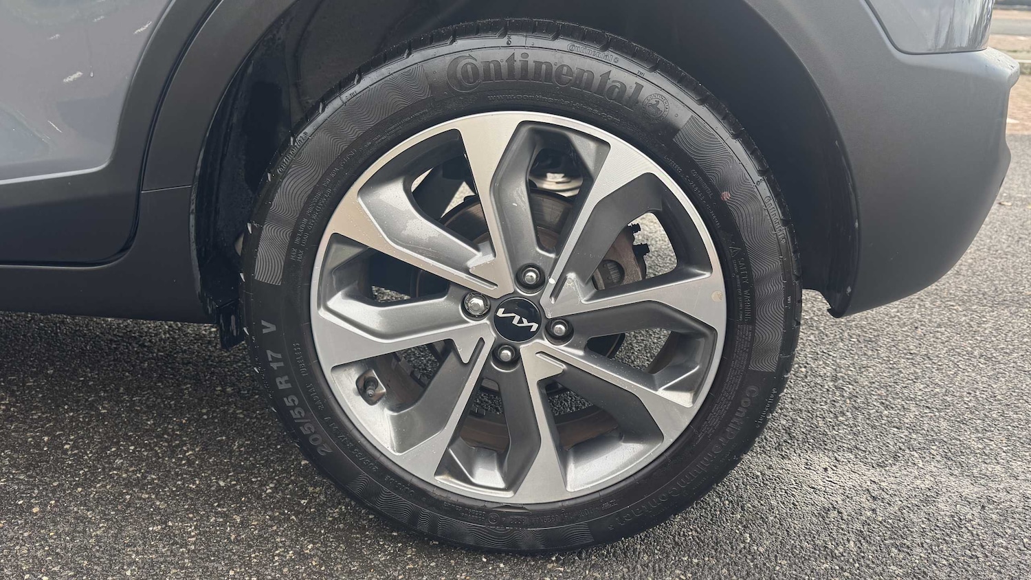 Used Kia Stonic 2023 for sale - 76262326: Photo 35