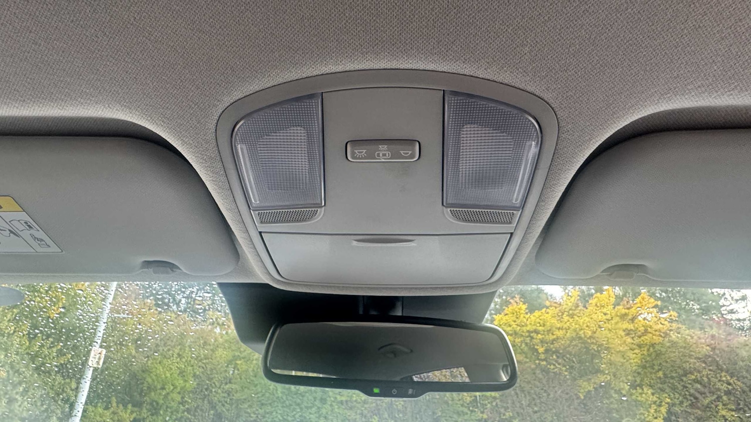 Used Kia Stonic 2023 for sale - 76262326: Photo 7