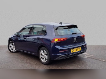 Used Volkswagen Golf 2024 for sale - 75535173: Photo