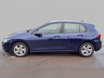 Used Volkswagen Golf 2024 for sale - 75535173: Photo