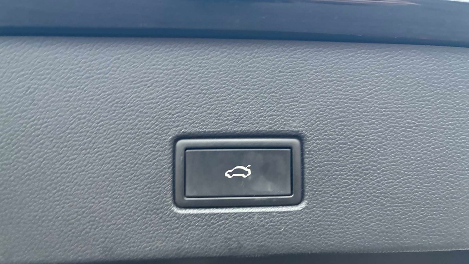 Used Volkswagen T-Roc 2021 for sale - 78129576: Photo 8