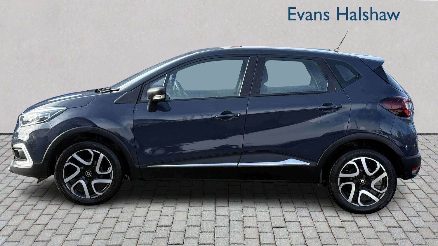 Used Renault Captur 2018 for sale - 77741037: Photo 6