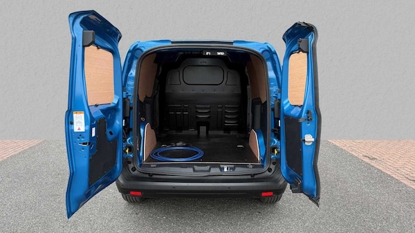 Used Ford Transit Courier 2025 for sale - 76272174: Photo 15