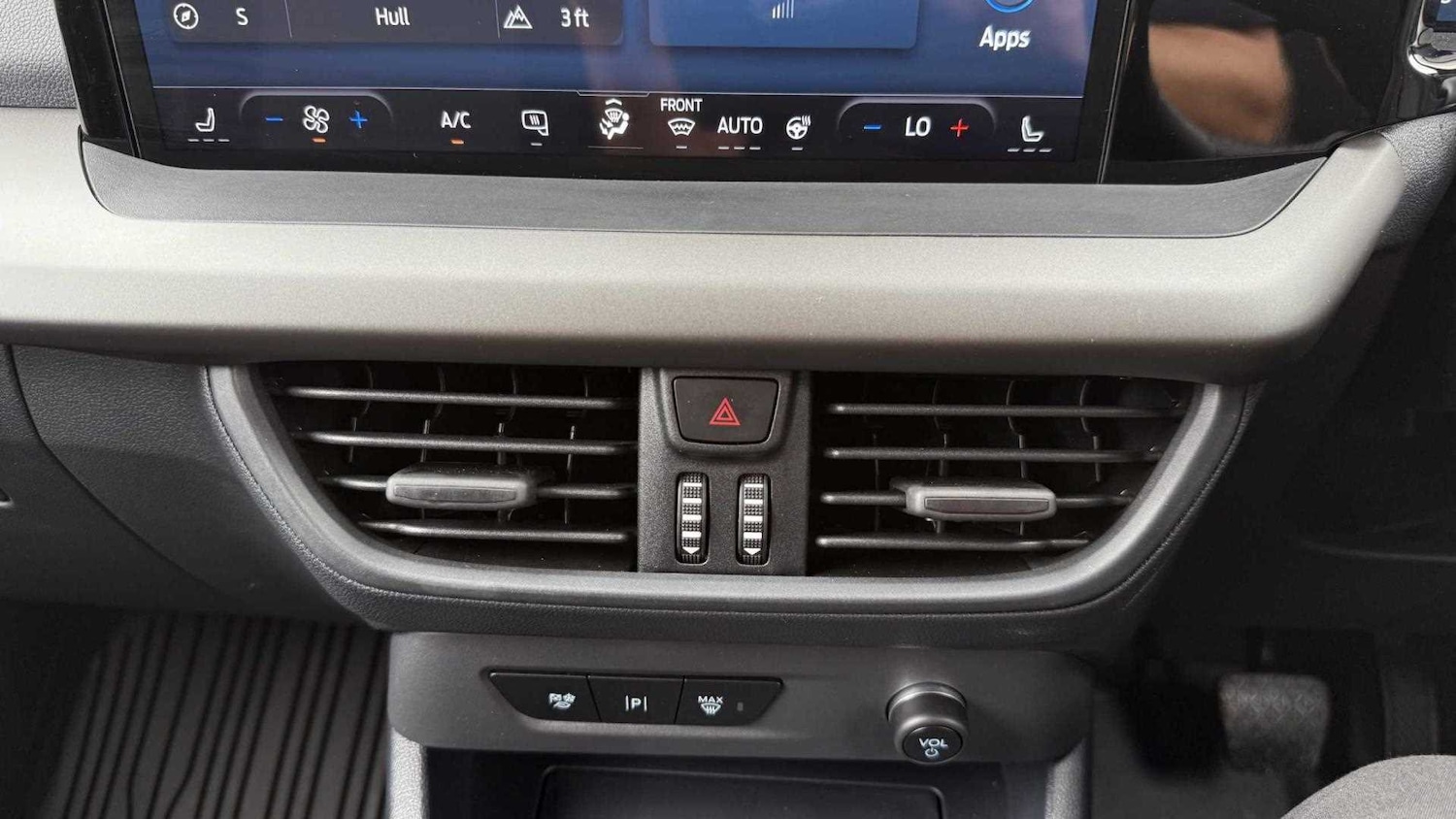 Used Ford E-Transit Courier 2025 for sale - 76272174: Photo 34