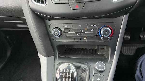 Used Ford Focus 2016 for sale - 76230406: Photo 26