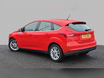 Used Ford Focus 2016 for sale - 76230406: Photo 2