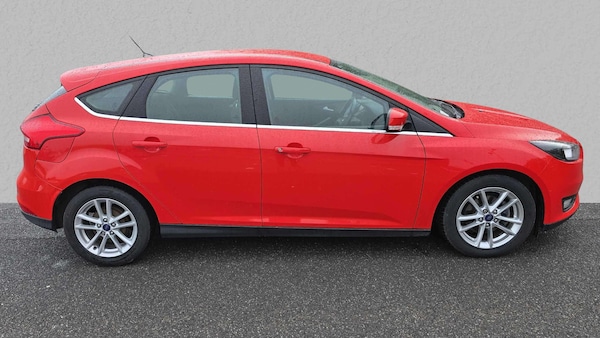 Used Ford Focus 2016 for sale - 76230406: Photo 3