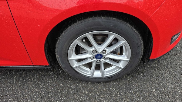 Used Ford Focus 2016 for sale - 76230406: Photo 8