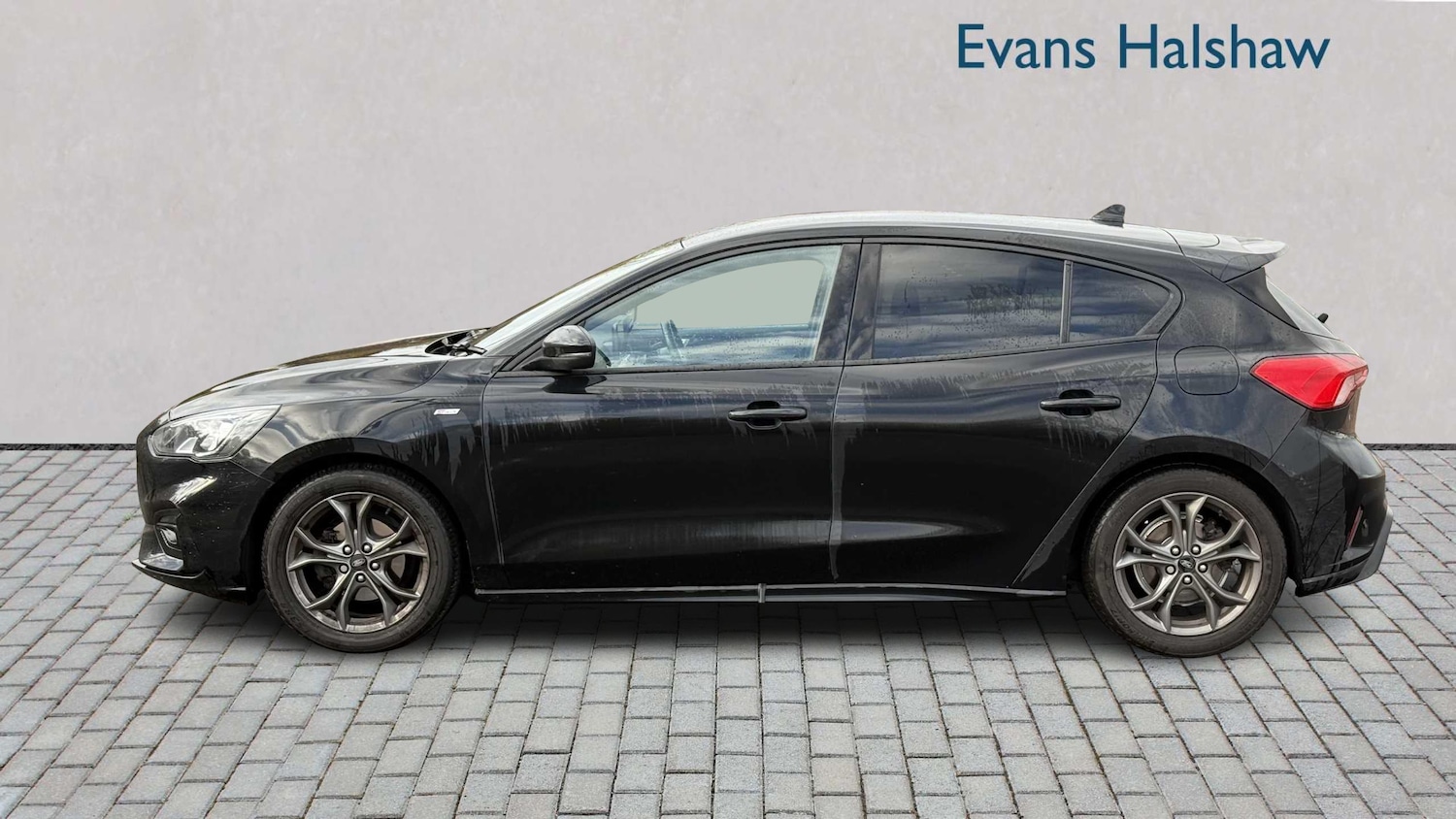 Used Ford Focus 2019 for sale - 76476008: Photo 4