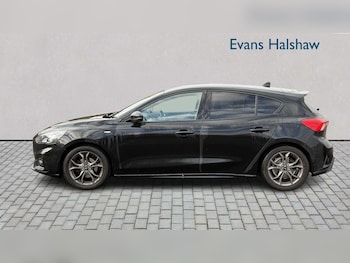 Used Ford Focus 2019 for sale - 76476008: Photo