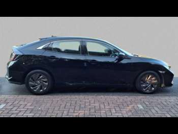 Used Honda Civic 2017 for sale - 75317378: Photo