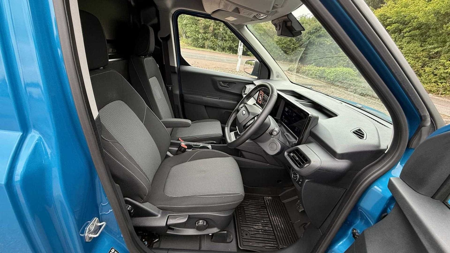 Used Ford Transit Courier 2025 for sale - 77390005: Photo 24