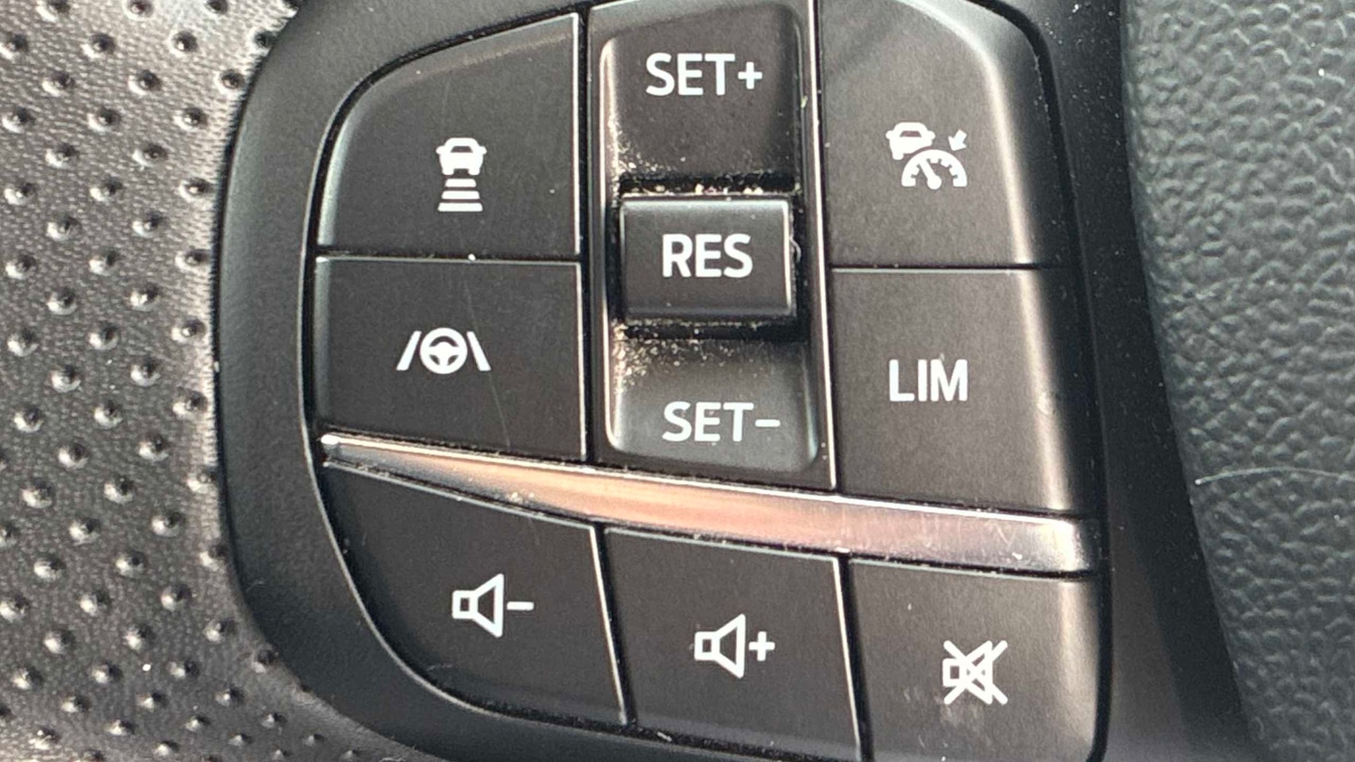 Used Ford Puma 2023 for sale - 77565740: Photo 30