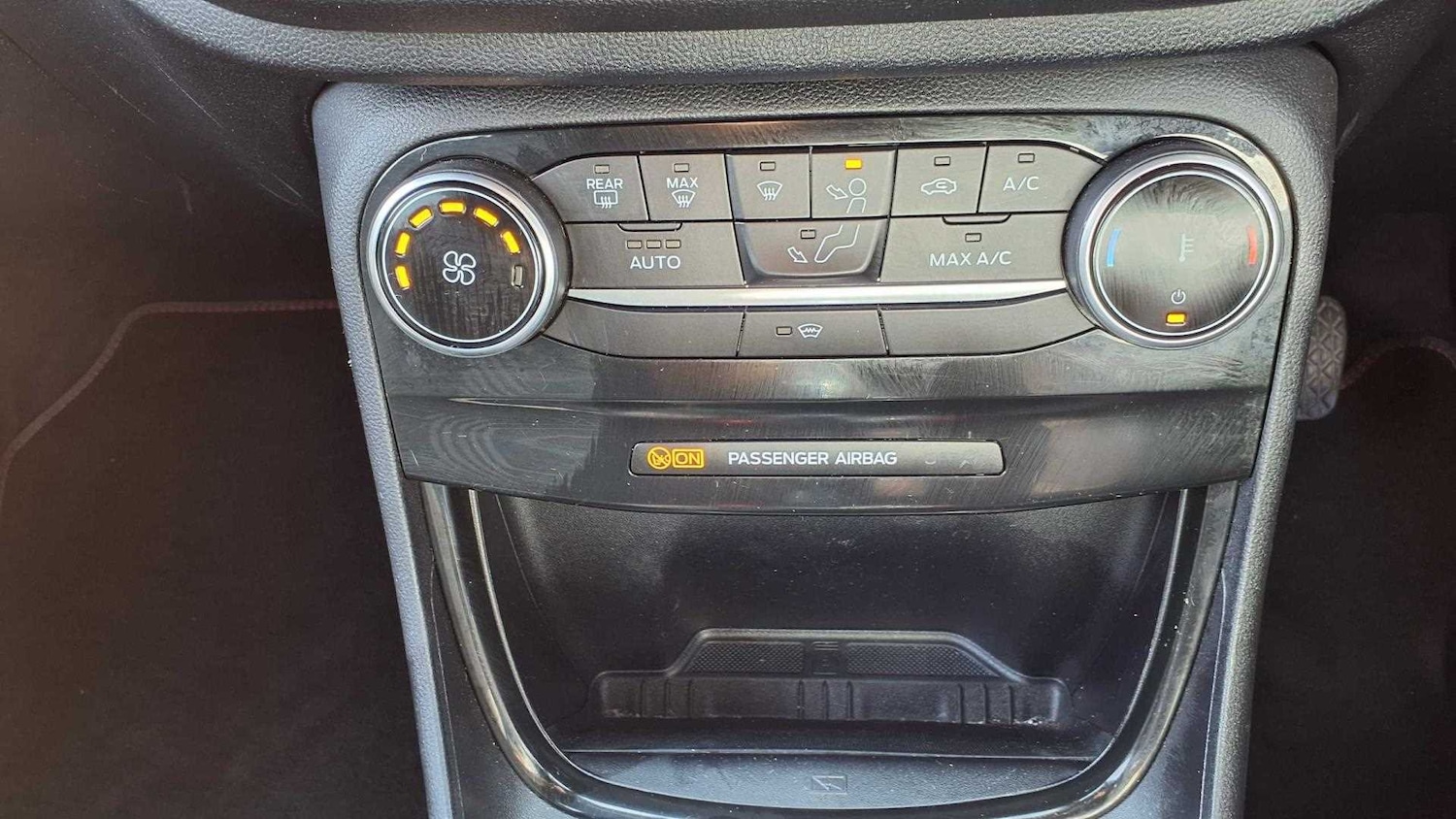 Vehicle 28