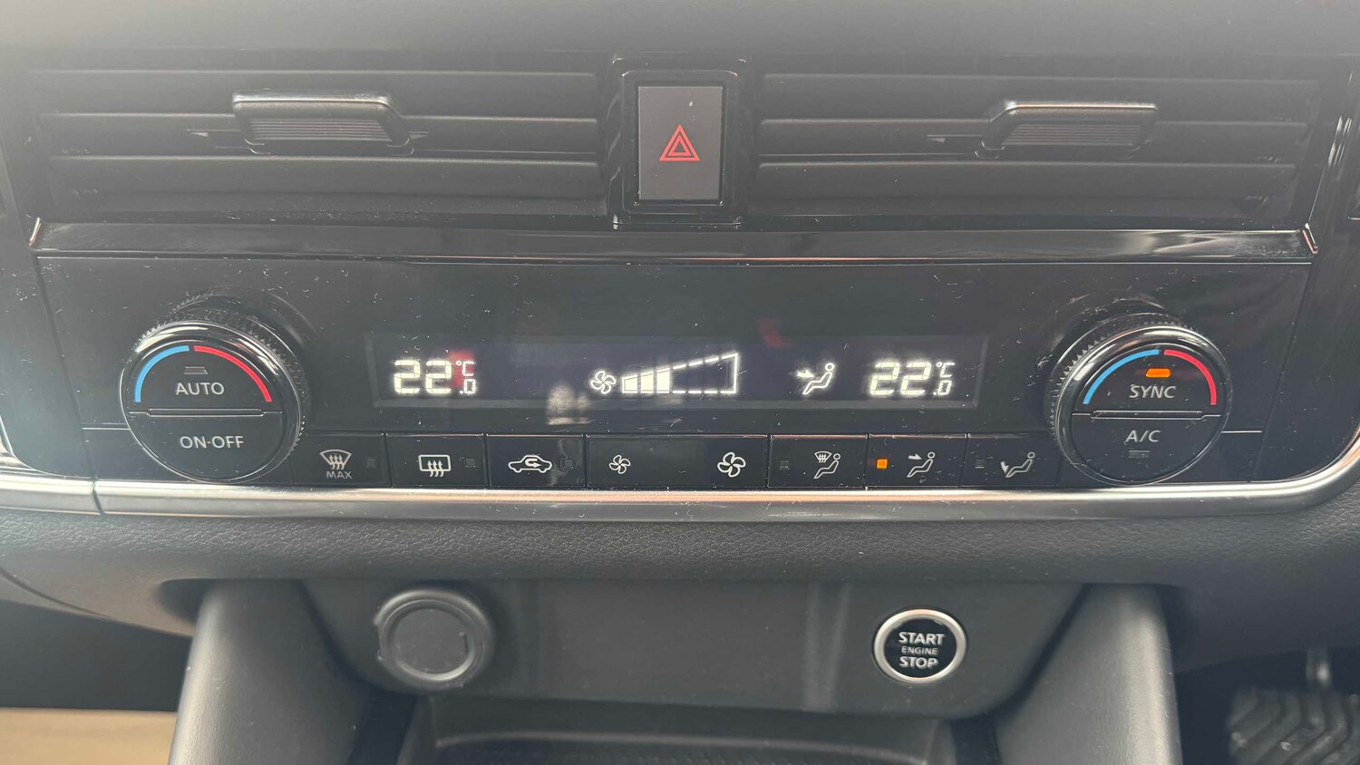 Used Nissan Qashqai 2022 for sale - 76351652: Photo 29