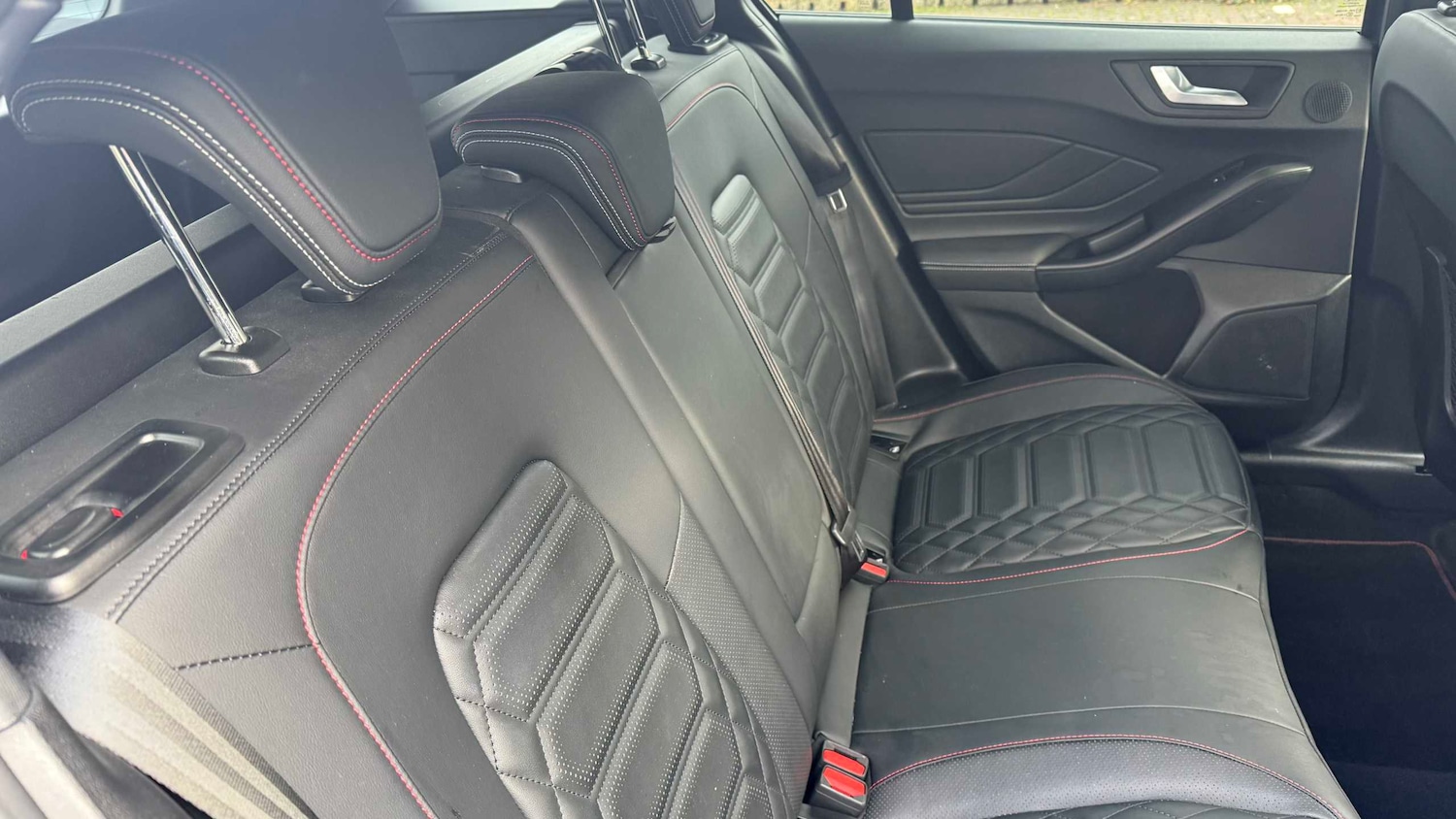 Used Ford Focus 2022 for sale - 76705133: Photo 14