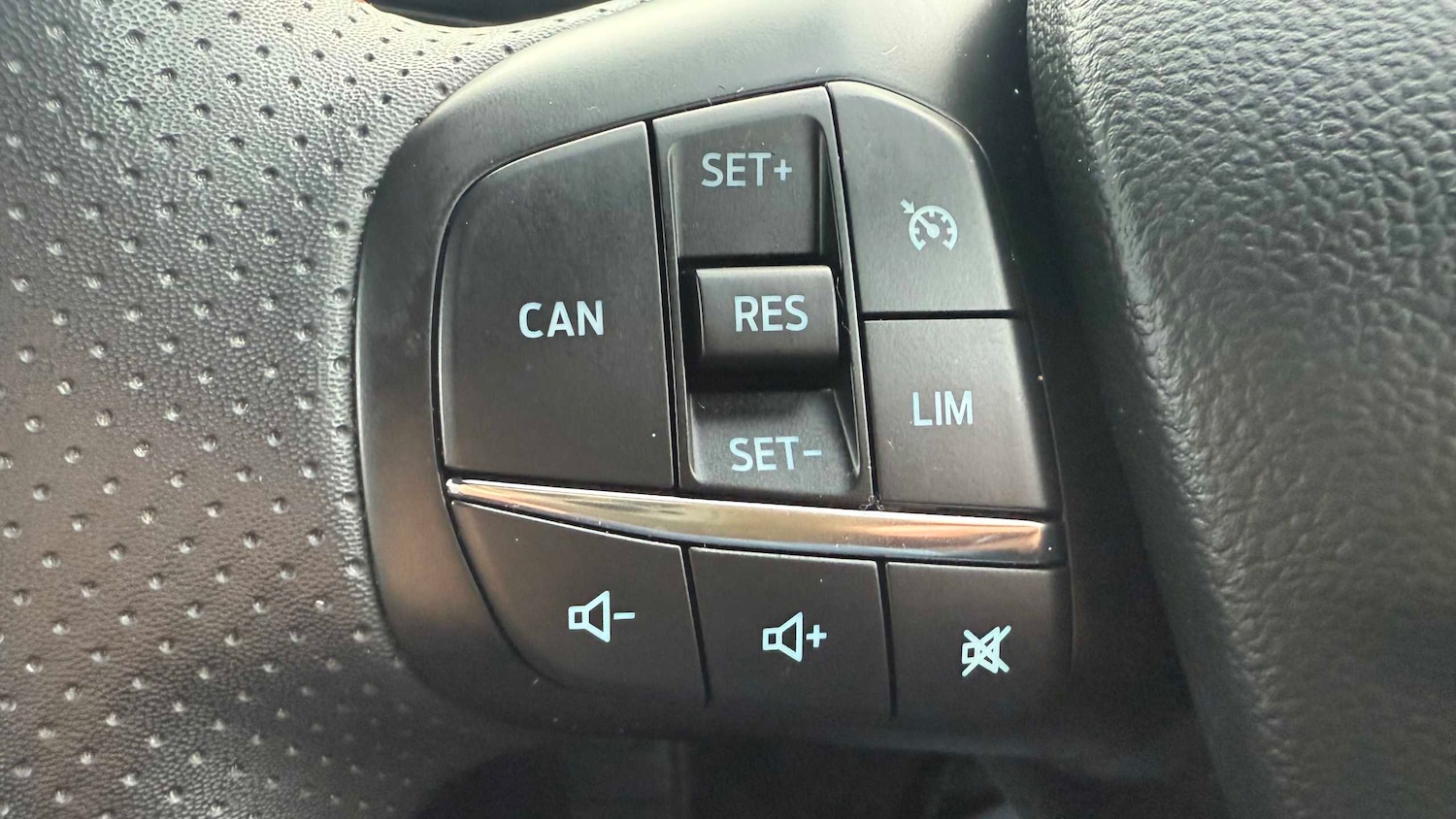 Used Ford Focus 2022 for sale - 76705133: Photo 27