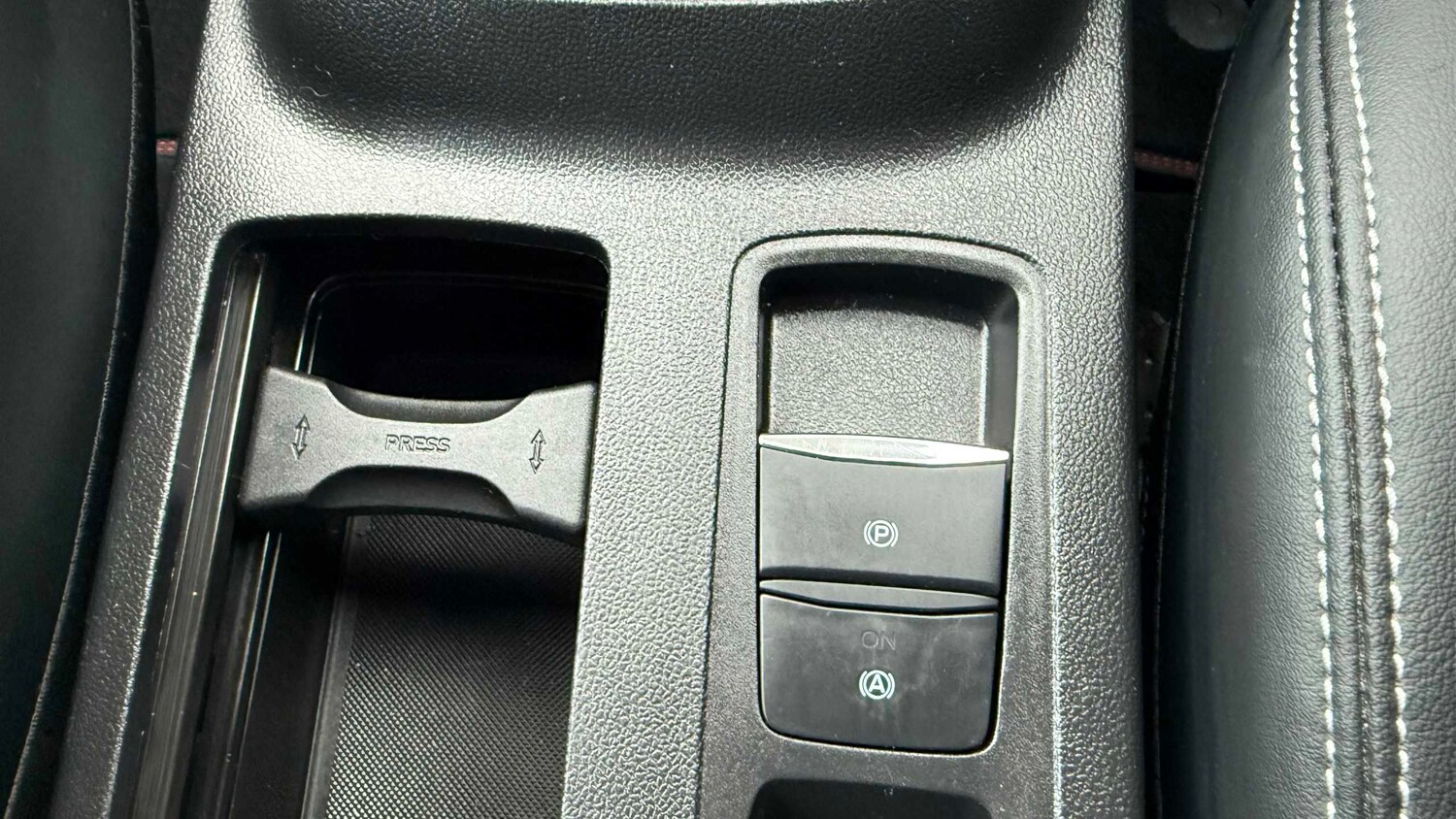 Used Ford Focus 2022 for sale - 76705133: Photo 29