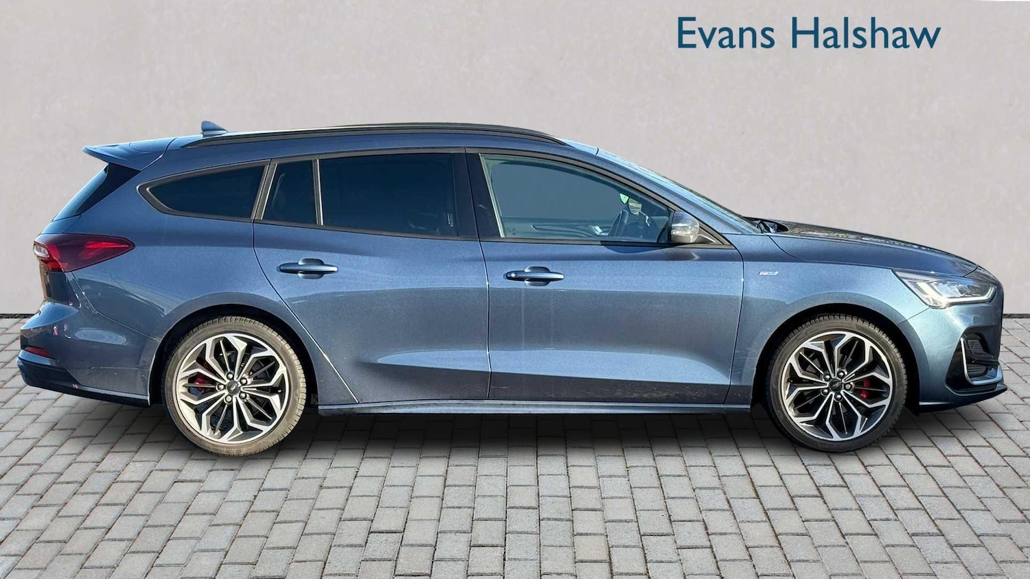 Used Ford Focus 2022 for sale - 76705133: Photo 3