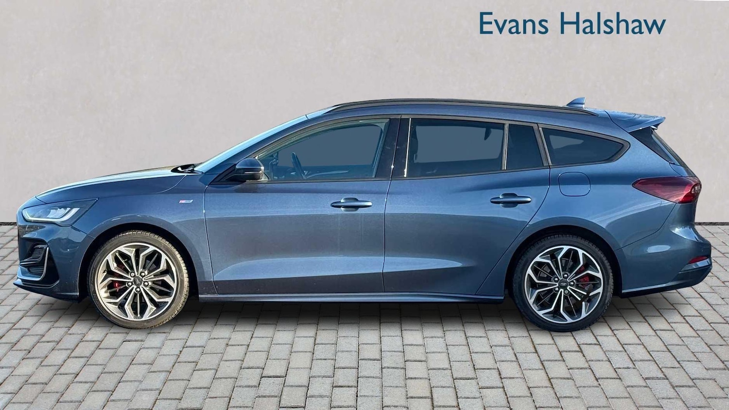 Used Ford Focus 2022 for sale - 76705133: Photo 4