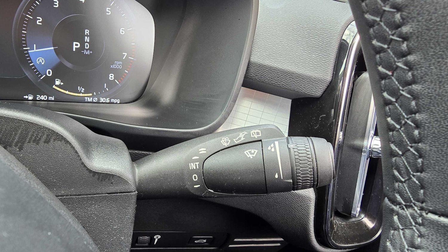 Used Volvo XC40 2022 for sale - 77032136: Photo 31