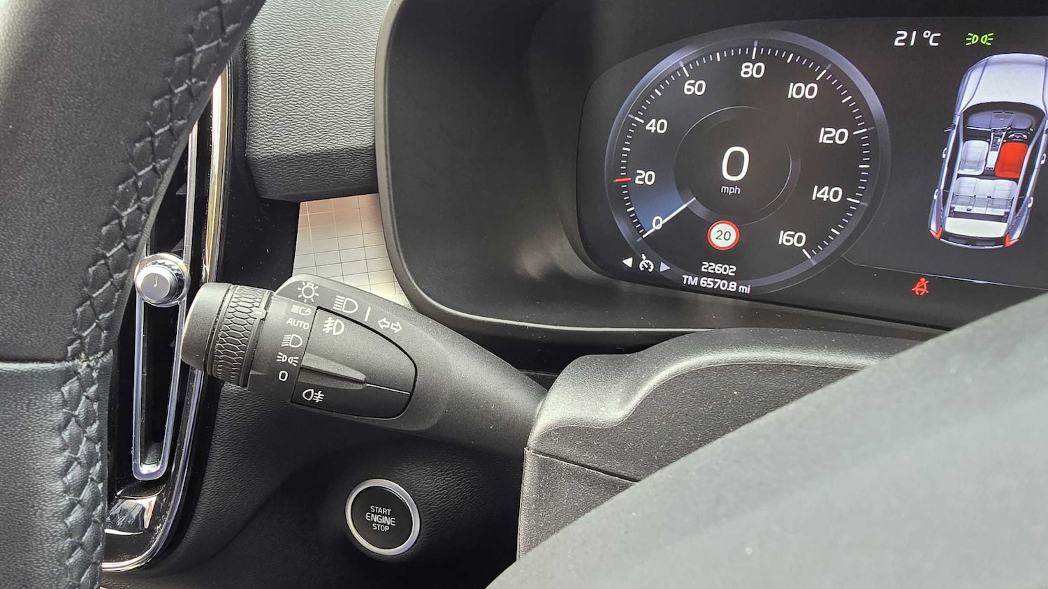 Used Volvo XC40 2022 for sale - 77032136: Photo 34