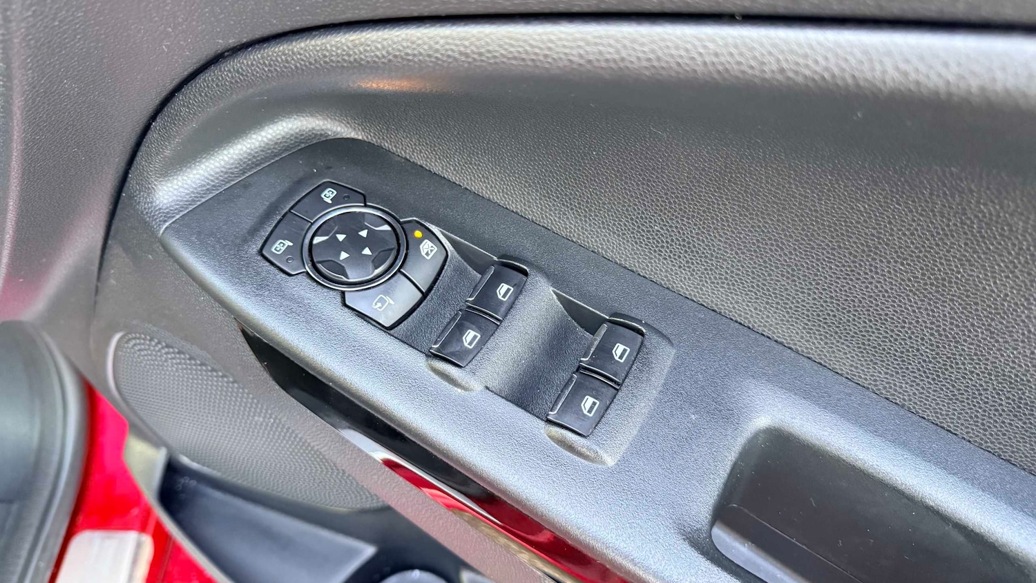 Used Ford Ecosport 2019 for sale - 76938214: Photo 21