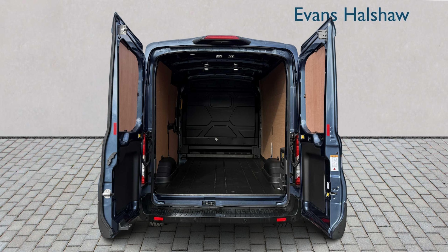 Used Ford E-Transit 2025 for sale - 77500300: Photo 15