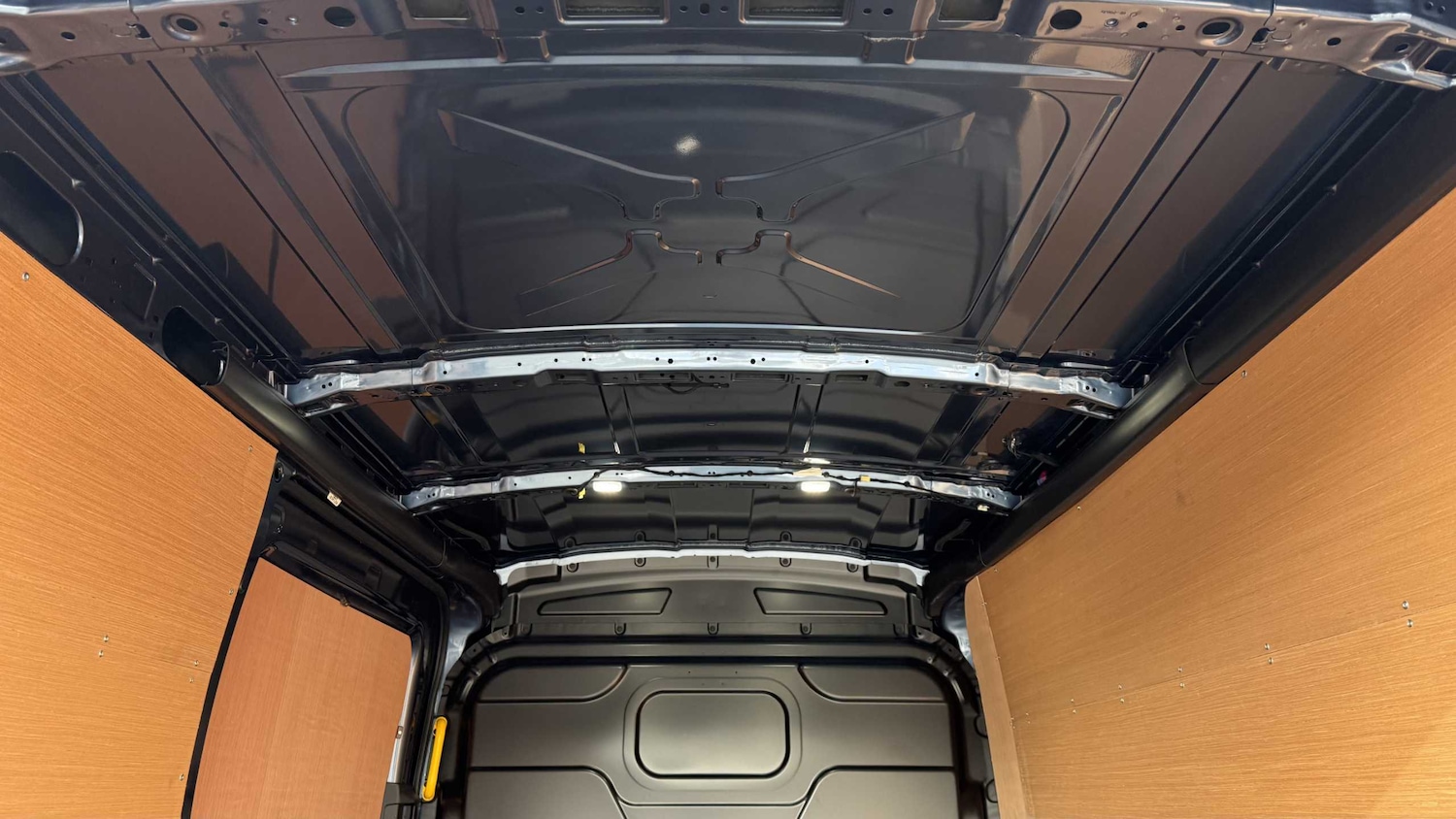 Used Ford E-Transit 2025 for sale - 77500300: Photo 18