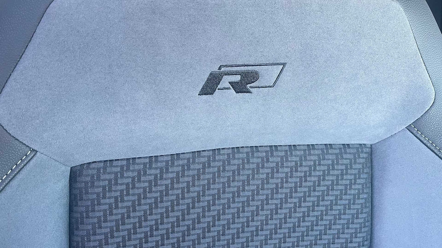 Used Volkswagen T-Cross 2024 for sale - 76732391: Photo 11