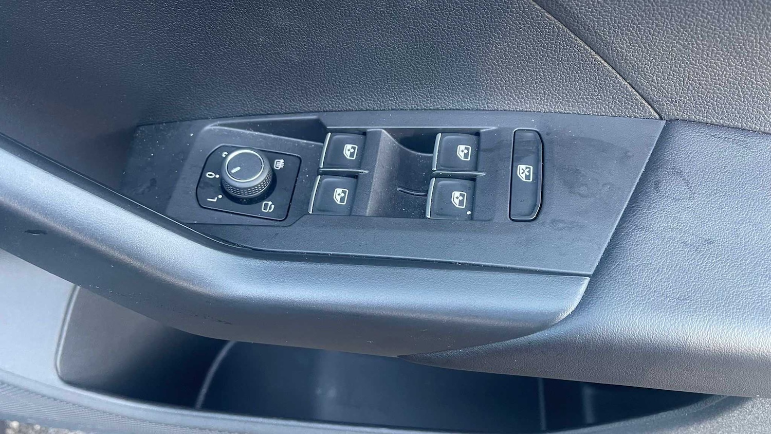 Used Volkswagen T-Cross 2024 for sale - 76732391: Photo 22