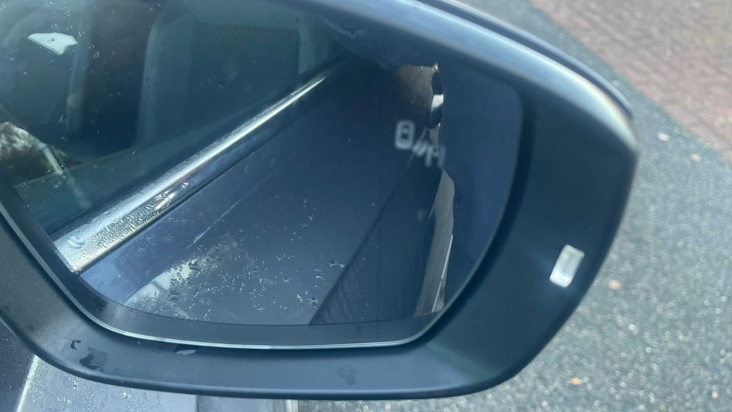 Used Volkswagen T-Cross 2024 for sale - 76732391: Photo 24