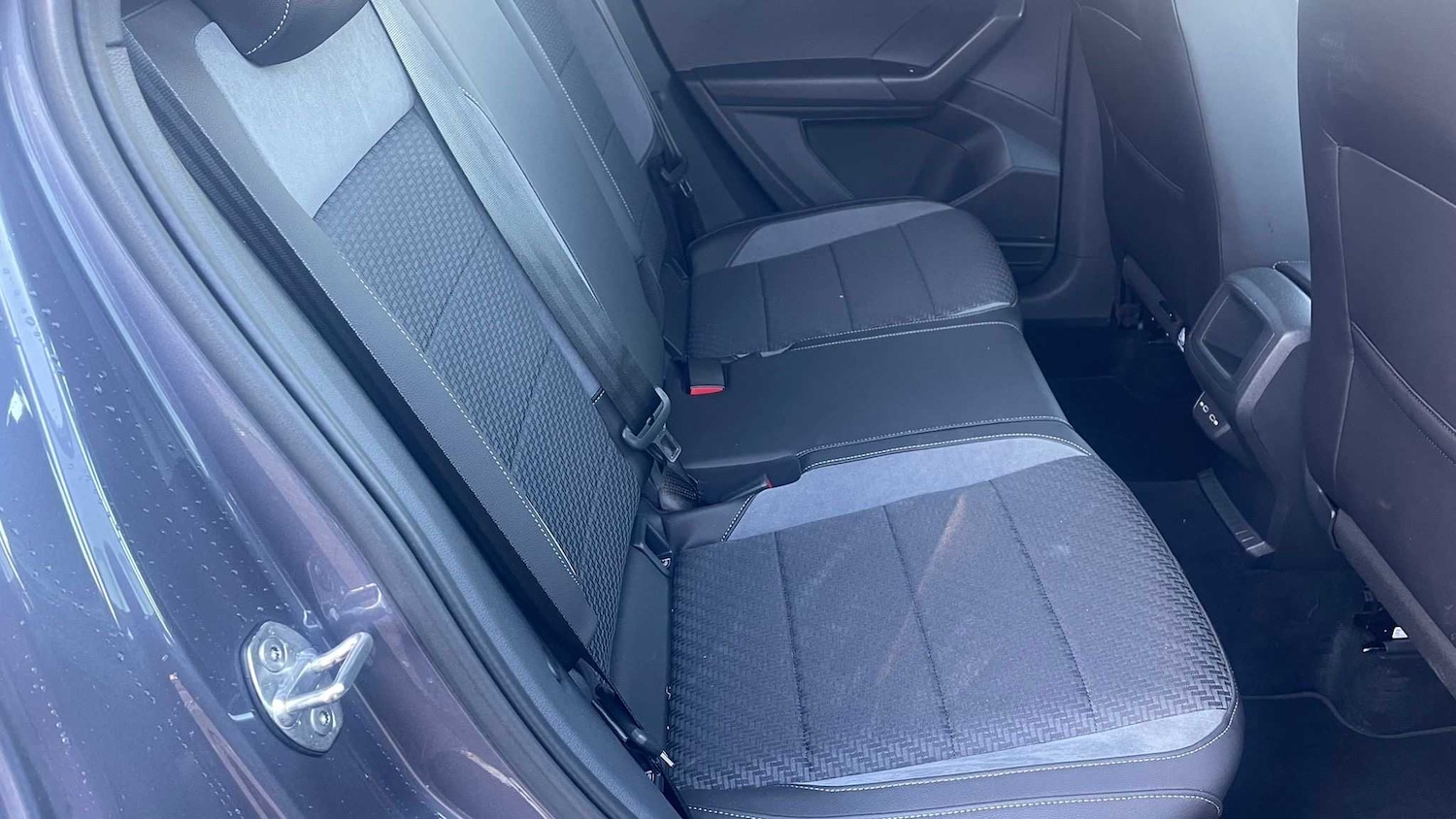 Used Volkswagen T-Cross 2024 for sale - 76732391: Photo 8