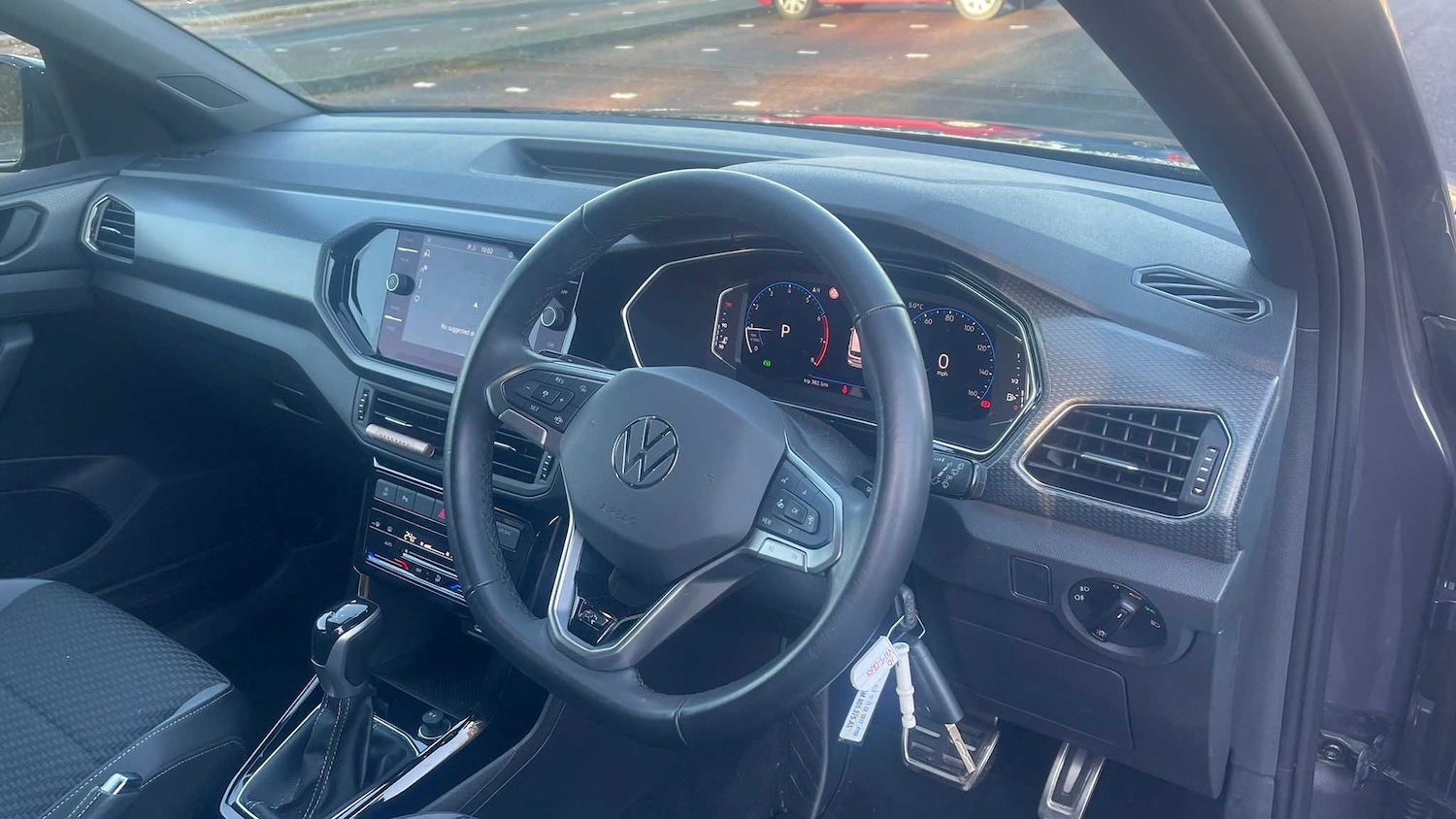 Used Volkswagen T-Cross 2024 for sale - 76732391: Photo 9