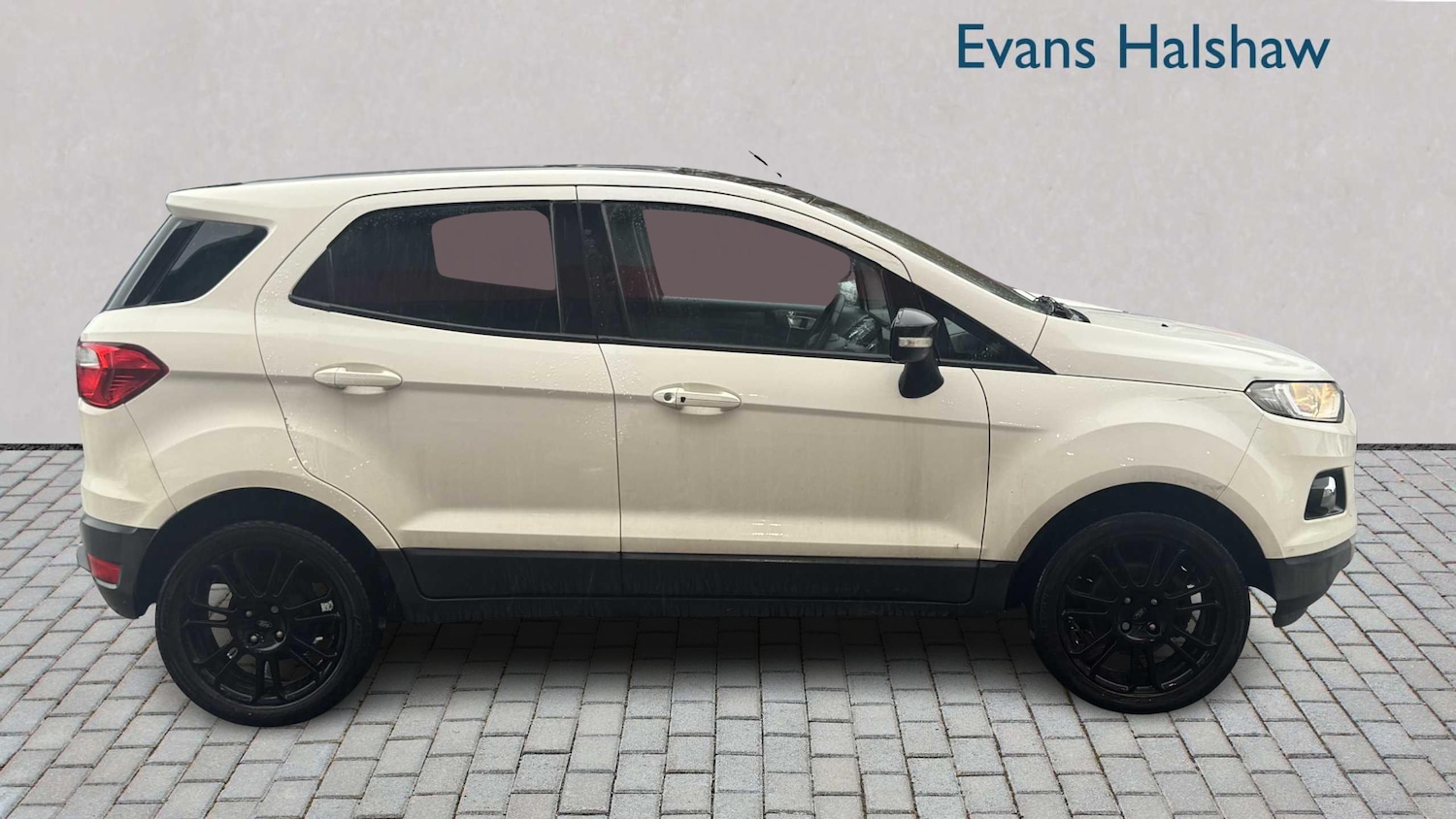 Used Ford Ecosport 2016 for sale - 76889802: Photo 4