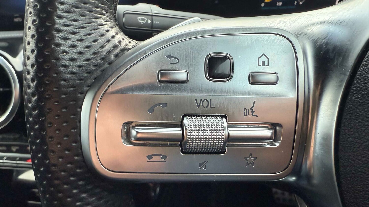 Used Mercedes-Benz CLA 2021 for sale - 76636689: Photo 31