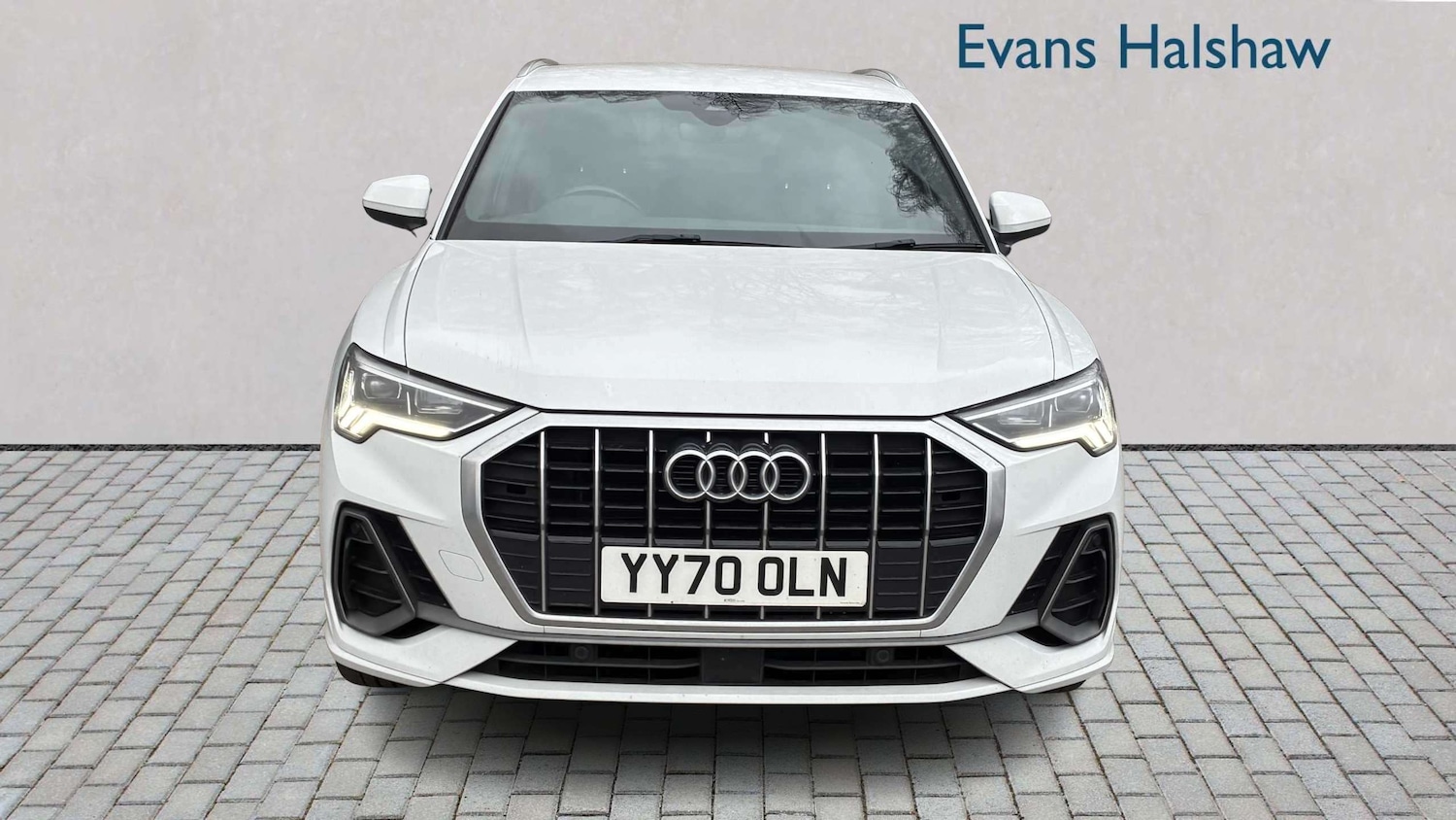 Used Audi Q3 2020 for sale - 77928526: Photo 4