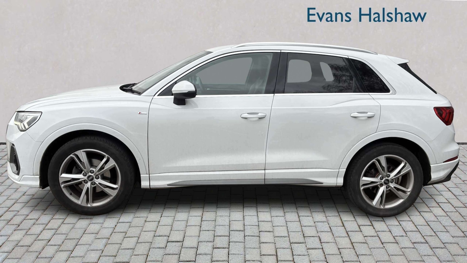 Used Audi Q3 2020 for sale - 77928526: Photo 5